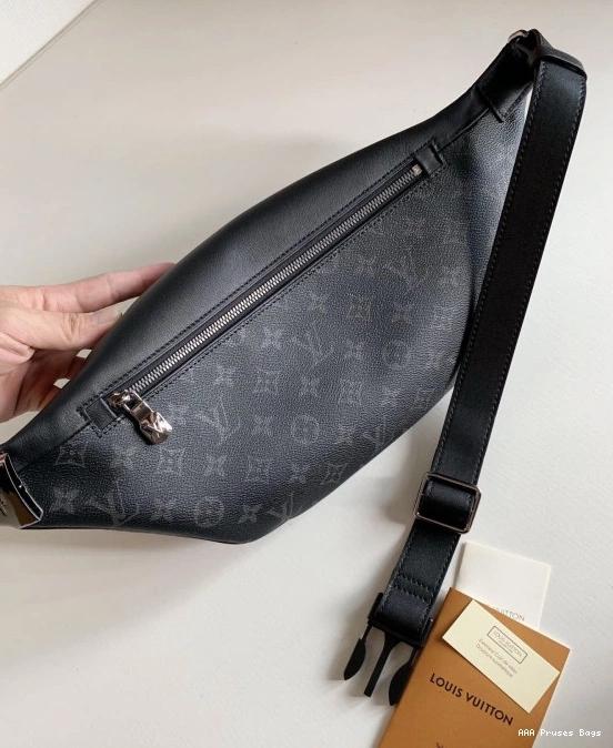 AAA Replica Ru DISCOVERY BUMBAG LOUIS VUITTON 0814